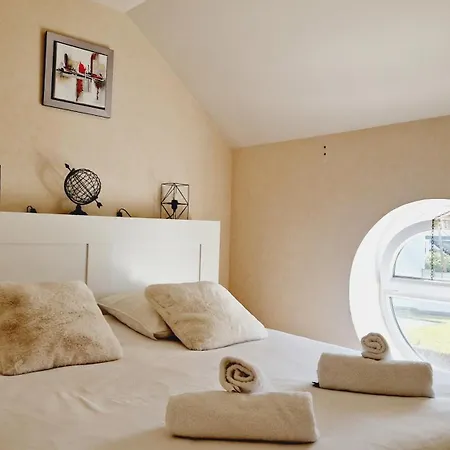 公寓 Le Duplex, Vue Avec Parking Prive 莱萨布勒-多洛讷